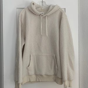 Gap mens pullover fleece hoodie. Never worn, no tags.